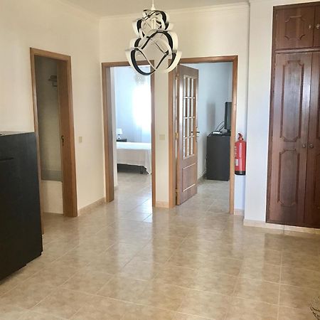 Apartamento Millenium Vista Mar- 2 Passos Da Praia Quarteira Eksteriør bilde